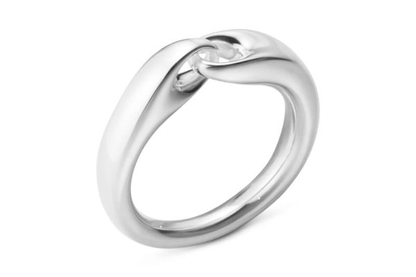 Georg-Jensen_juweliershuys-van-veen-simons_20001092_REFLECT_RING_652B_SILVER