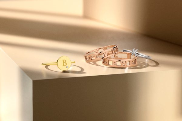 Just Franky roségouden ringen met initiaalhangers