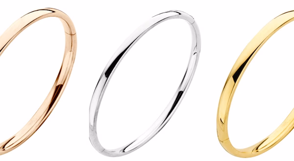 Drie elegante slavenarmbanden in kleuren